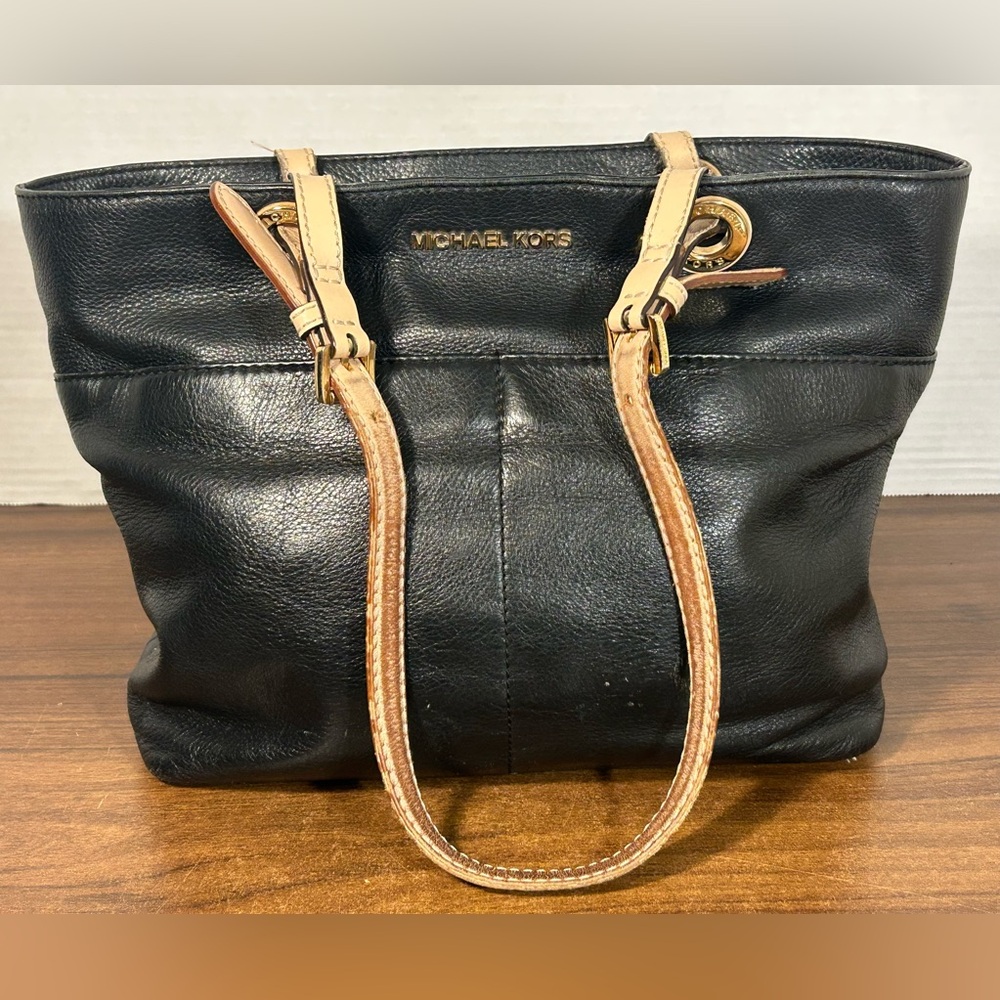 Michael Kors Black Pebbled Leather Medium Bedford Tote Bag